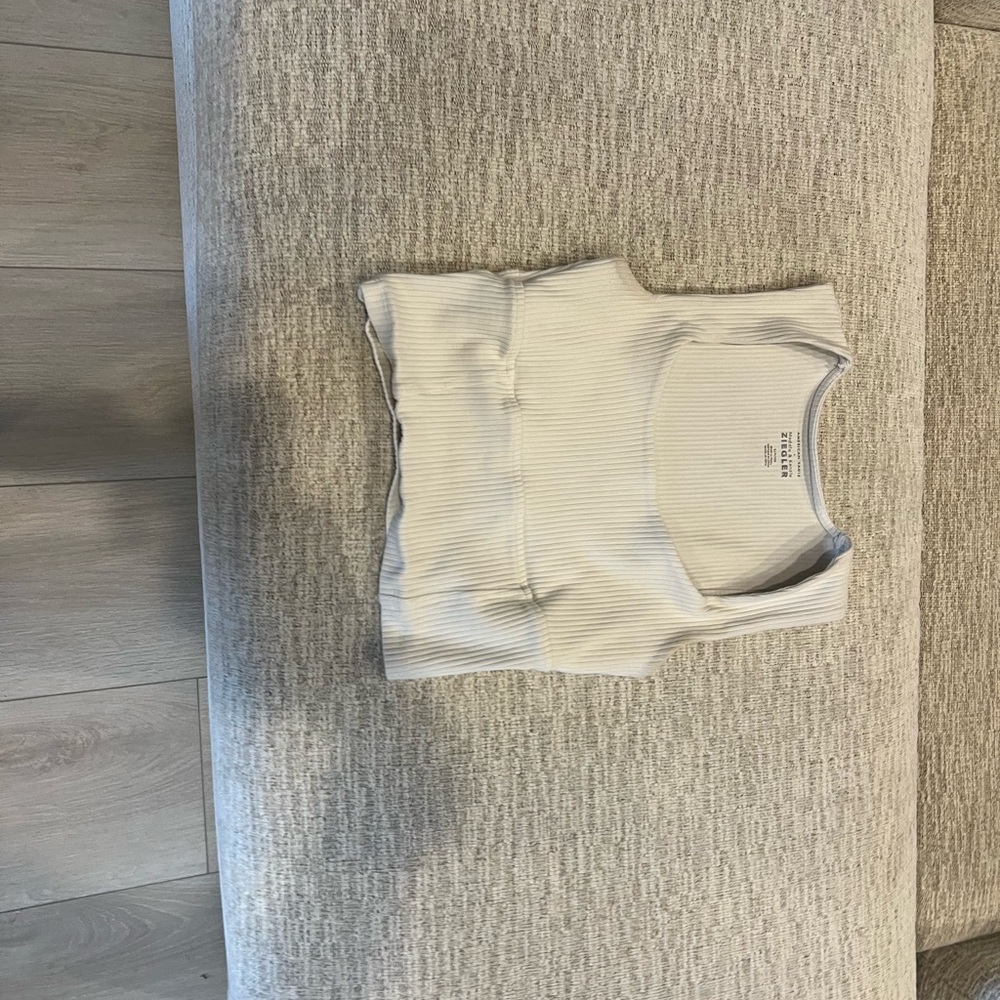 American eagle Maddie and Mackenzie halter top